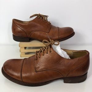 Frye brown leather cap toe oxfords size 7B